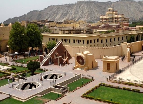 car hire in jaipur jaipur car hire